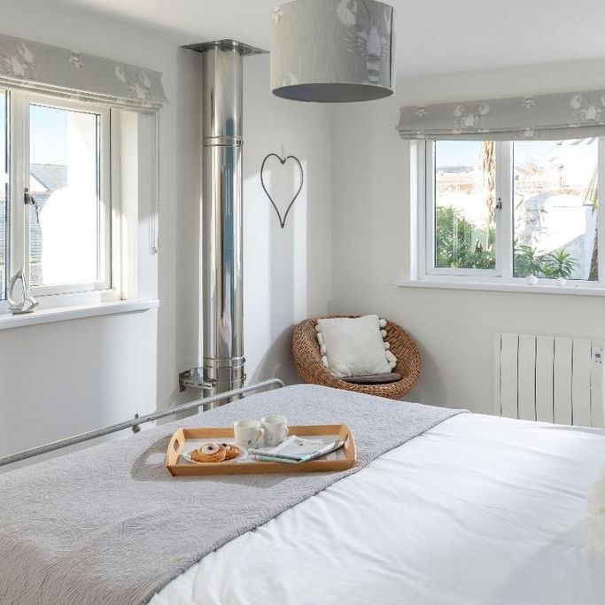 2 bedroom cottage to rent - Photo 1