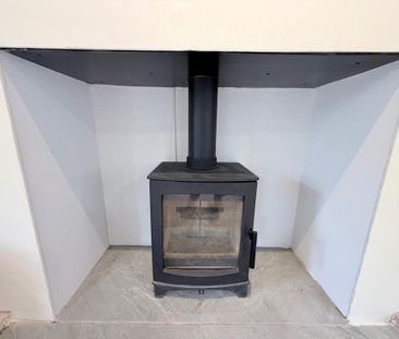 4 bedroom detached house to rent - Photo 1