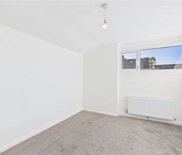 3 Bedroom Semi-detached - Photo 1