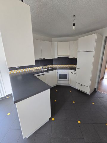 3.5 Zimmer, 82 m², 2. Stock - Foto 2