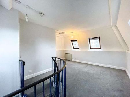 The Maltings, Clifton Road, Gravesend, Kent, DA11 - Photo 2