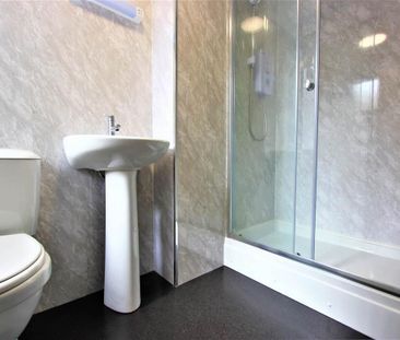 1 bedroom flat to rent - Photo 6