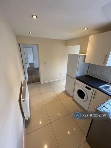 1 bedroom bungalow to rent - Photo 3