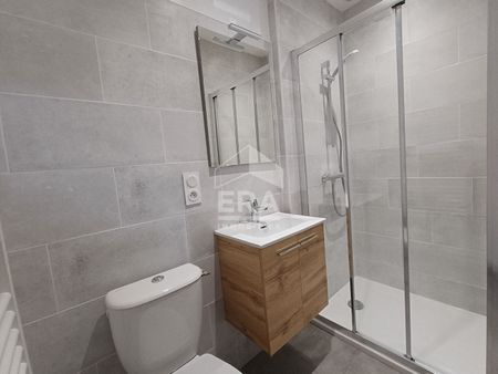 Location Appartement 3 pièces 79m² TOURS 37000 - Photo 3