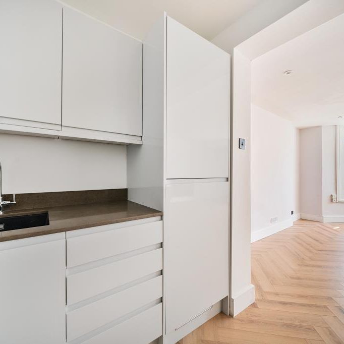 3 bedroom apartment to rent - Photo 1