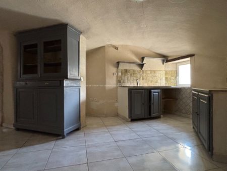 Location Appartement 2 pièces 58m² GRIGNAN 26230 - Photo 2