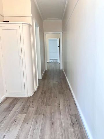 2 Bedroom Semi Home - Photo 5