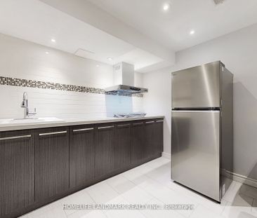 92 Barnwood Drive - Photo 3