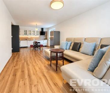 Pronájem krásného bytu 3+kk + terasa, balkon – Tuchoměřice, Praha z... - Photo 2