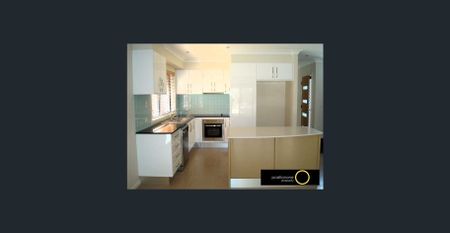 Stunning Property in Carina - Your Perfect Living Space Awaits! - Photo 3