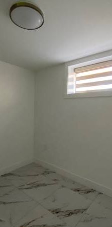 Basement rental - Photo 1