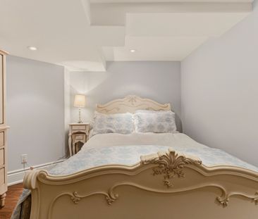 For Lease - 74 OAK KNOLL Drive, Hamilton, Ontario - Photo 3