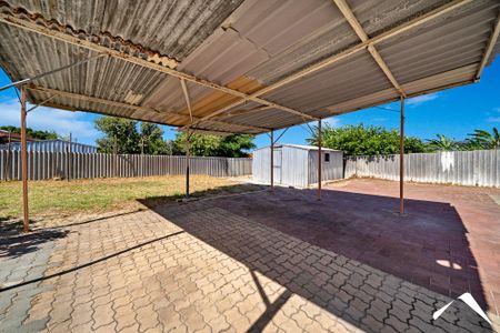 7 Dryandra Drive, MIRRABOOKA WA 6061 - Photo 3