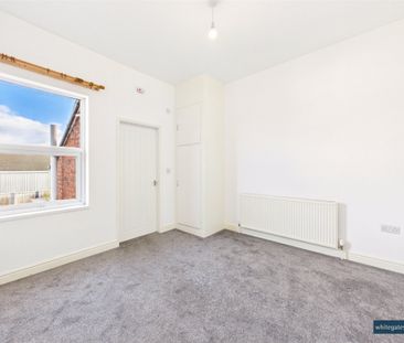 Bentley Road, Doncaster, South Yorkshire, DN5 - Photo 4