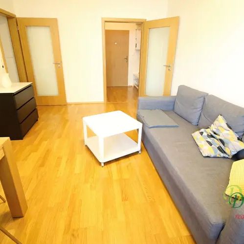 Pronájem zařízeného bytu 3+kk s terasou, 70 m - Фото 1