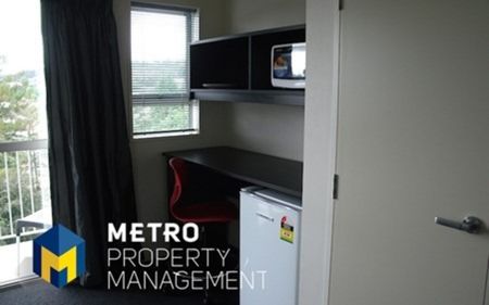 One bedroom, With own ensuite - Photo 2