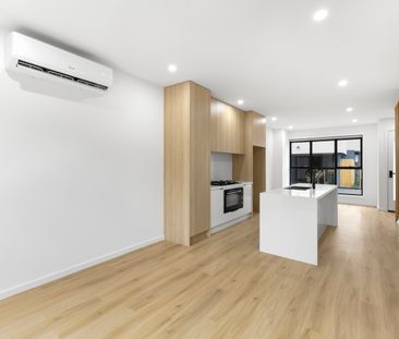7/9 Leyte Parade, Heidelberg West VIC 3081 - Townhouse For Rent | D... - Photo 2