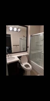 Fraserview 1 bedroom 1bathroom basement for rent - Photo 1