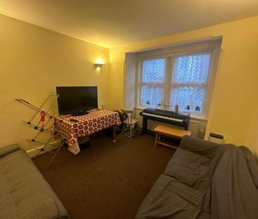 5 bedroom terraced house to rent - Photo 1