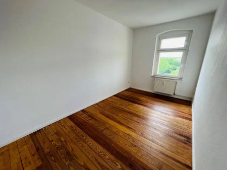 **Besichtigung: So., 22.09. um 13:00 Uhr**Schöne 2 Zi-Balkon-Whg in Eberswalde! - Photo 4