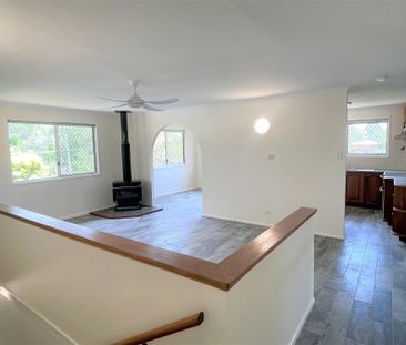 Spacious Home with Granny Flat - Flexible Lease Options - Photo 3