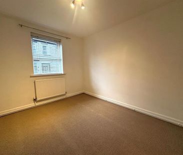 1 Bedroom Apartment To Let - Photo 1
