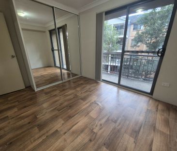 2 Bedroom Unit In Perfect Location!! - Photo 2