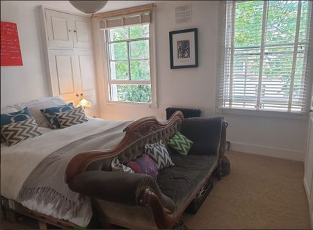 2 Bed Flat, Grosvenor Park, SE5 - Photo 2