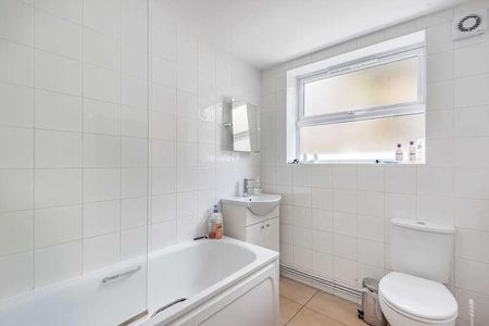 Walnut Tree Close, Guildford, GU1 - Photo 5