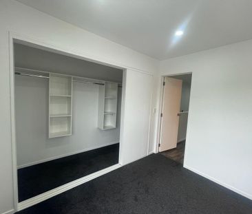 PAPAKURA, 3 BEDROOMS - Photo 1