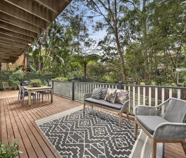 Charming Family Living in Peaceful, Leafy Cul-de Sac - Photo 5