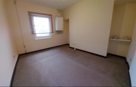 Neath Road, Plasmarl, SWANSEA - Photo 4