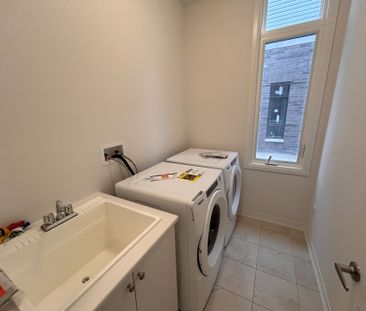 For Lease - 474 Provident Way Unit# 49, Hamilton, Ontario - Photo 3