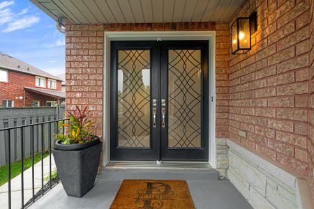 For Lease - 43 Wakely Boulevard, Caledon, Ontario - Photo 4