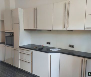 Nette 3 Zimmer Altbauwohnung mit Balkon in der Mandellstraße! - Photo 6