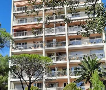 Location Appartement 2 pièces 28 m2 à Saint-Raphaël - Photo 4