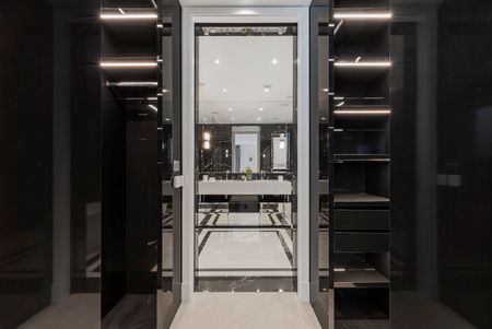 Spectacular contemporary home in Hampstead - Photo 2