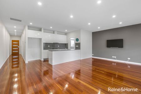 Peaceful & Spacious Living! - Photo 5
