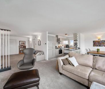 2 bedroom apartment to rent - Photo 3