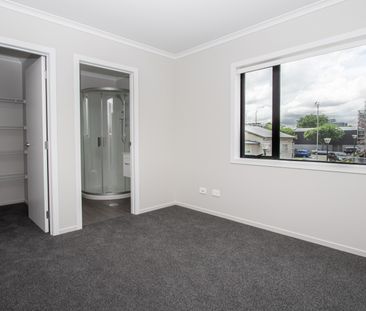 17, Vialou Street, Hamilton, 3204, Hamilton City Central - Photo 5