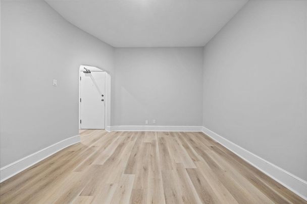 For Lease - 484 Gilmour Street Unit# 5, Ottawa Centre, Ontario - Photo 1