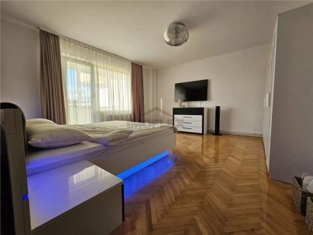 Apartament 3 camere, de inchiriat, zona Bt, Unirii - Photo 4