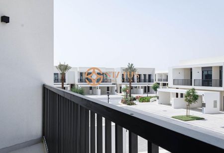 Urgent Move-in | Brand New| Family Oriented Layout - Photo 4