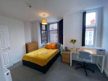 ensuite rooms in Coventry CV1 - Photo 5