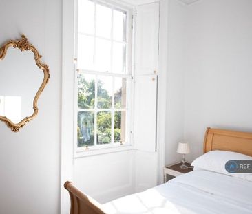 4 bedroom maisonette to rent - Photo 5