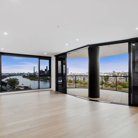 3 bed 2 bath - Photo 1