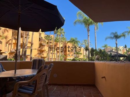 Alquiler de piso en Calle Trajano, 5 - Photo 4