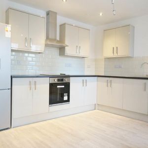 Apartment 2, 278 High Street - Photo 2