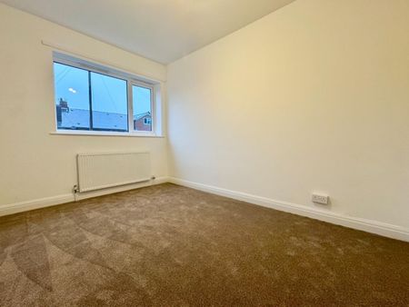 2 bedroom House To Let - Photo 4