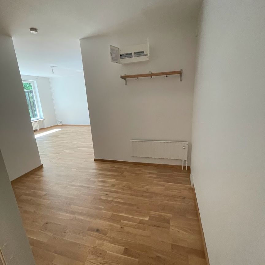 Hållsätrabacken 25 - Photo 1